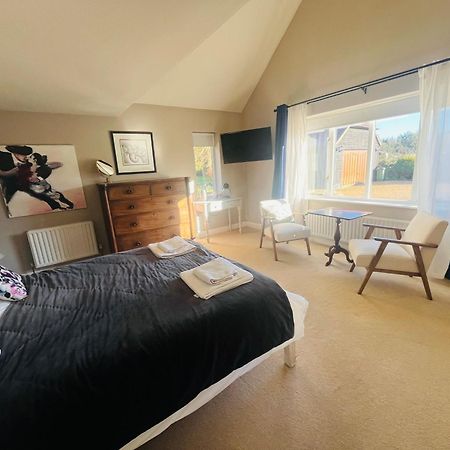 Hotel Orchard Paddocks Guildford Esterno foto