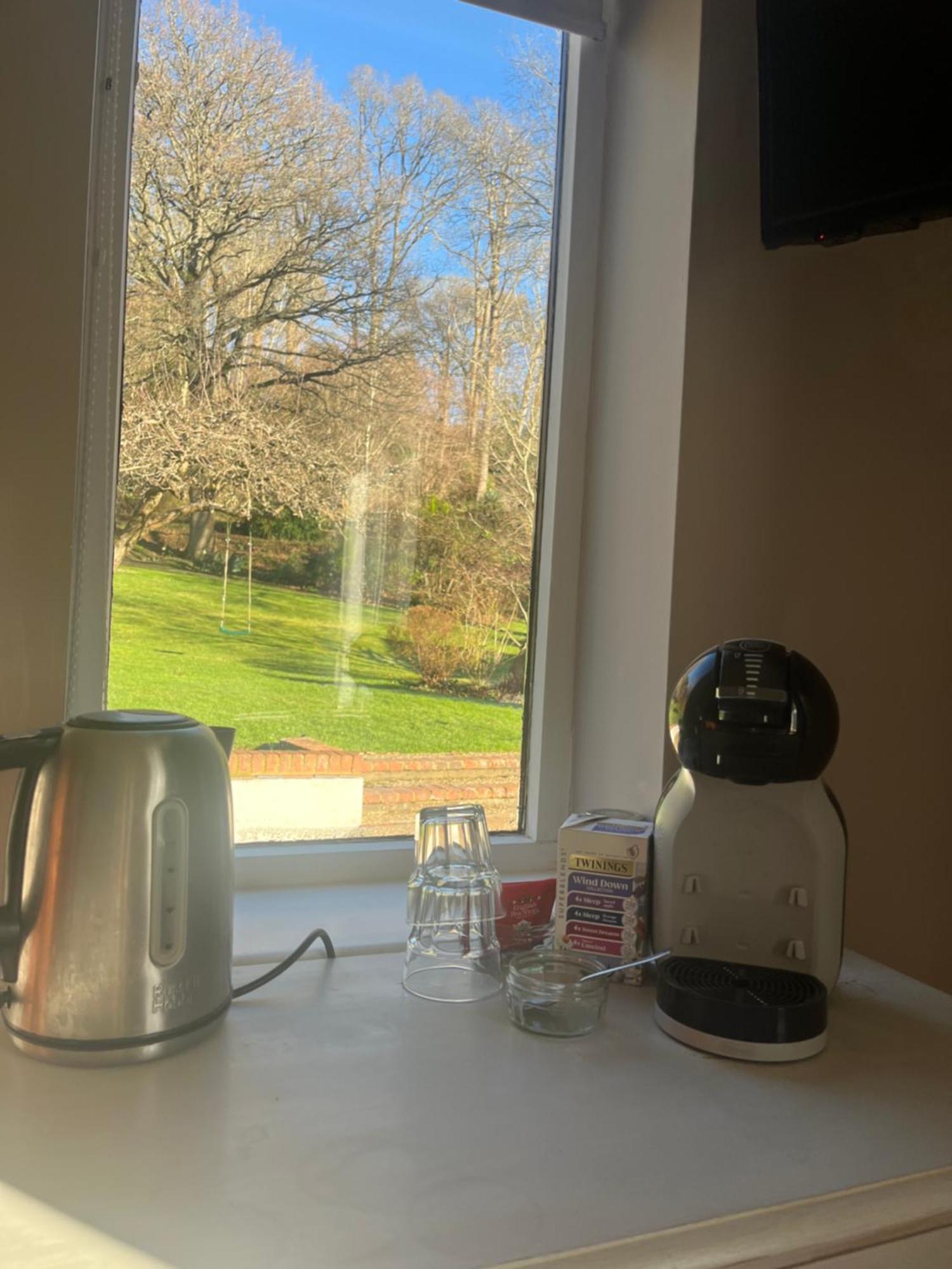 Hotel Orchard Paddocks Guildford Esterno foto